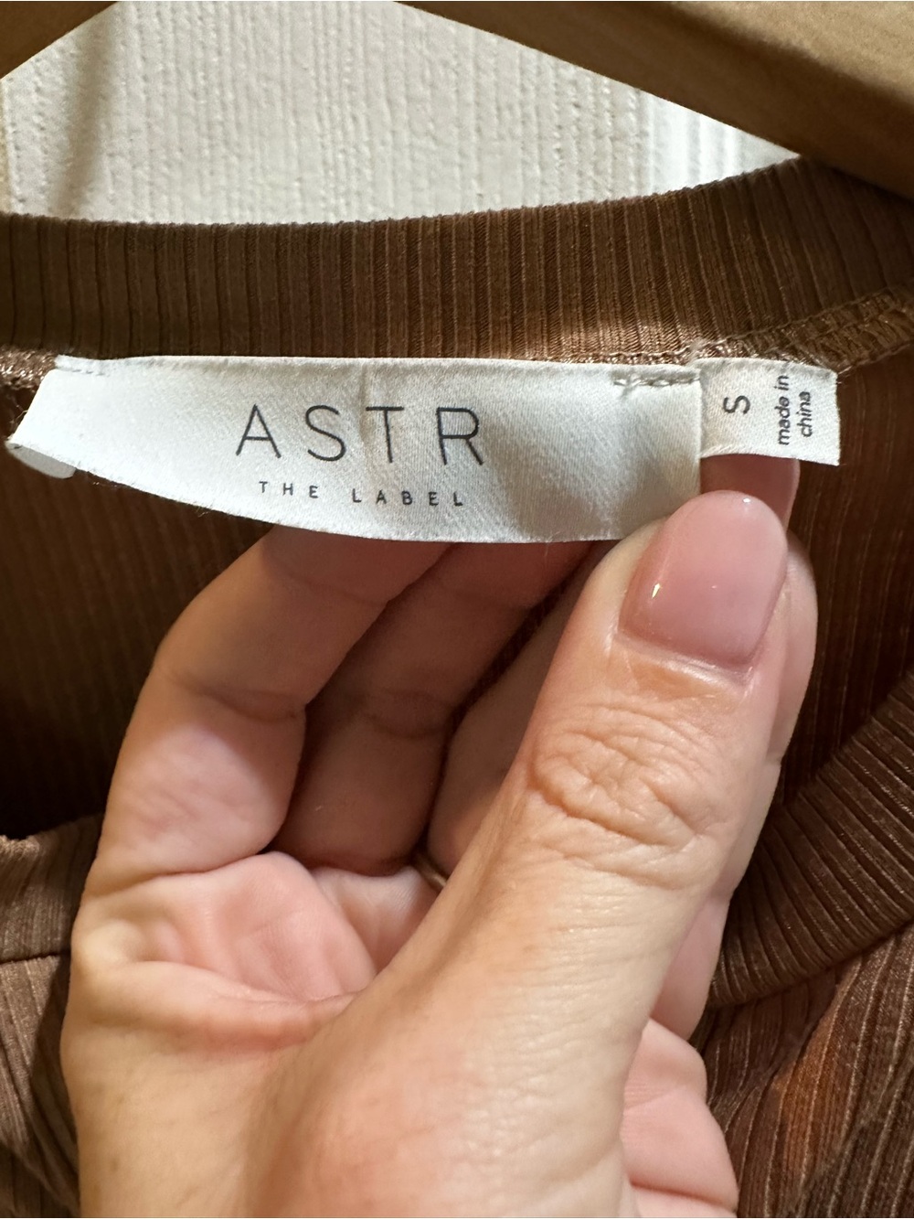 ASTR The Label Henley Bodysuit Taupe Ribbed Minimalist Neutral Small - Picture 3 of 8